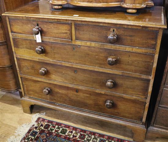 George III mahogany chest of drawers